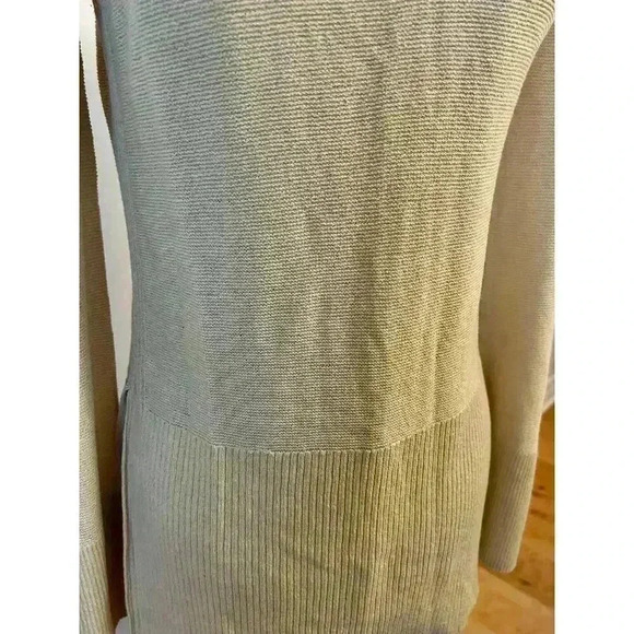Free People Sweater Tunic size XSmall - Picture 2 of 7